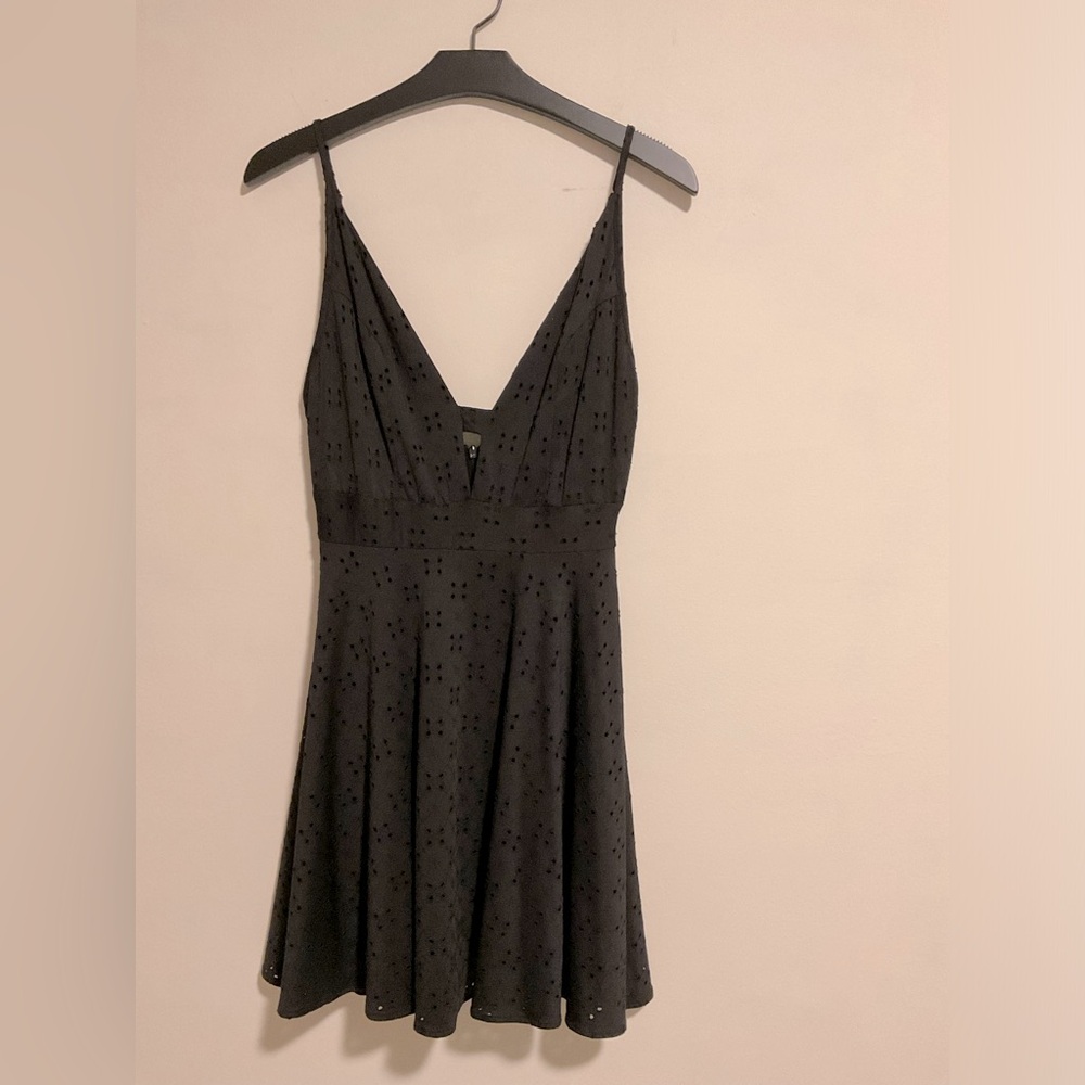 Lucy love eyelet dress size S NWOT